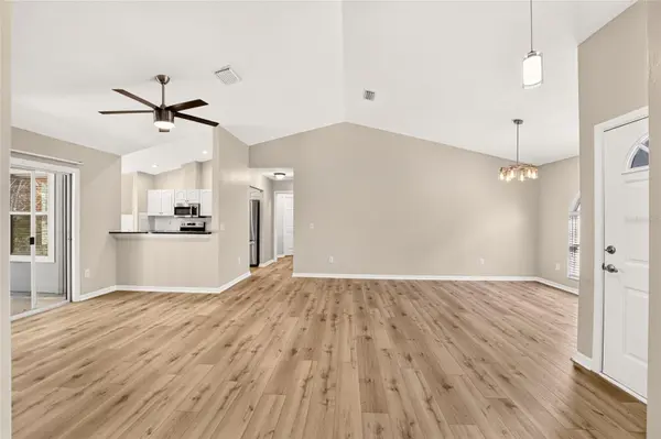 10006 SW 90TH ST, Gainesville, FL 32608