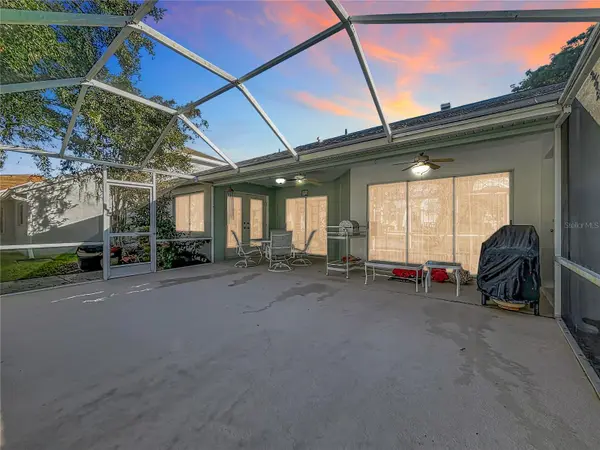 4336 WINDING OAKS CIR, Mulberry, FL 33860