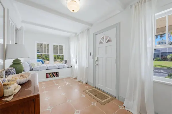 112 NIPPINO TRL W, Nokomis, FL 34275