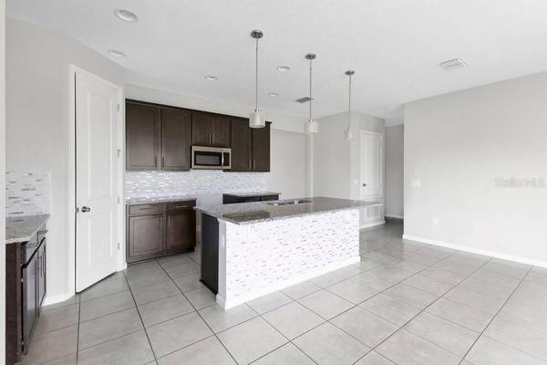 2570 WADEVIEW LOOP, St Cloud, FL 34769