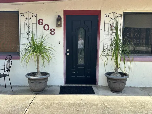 608 DIXIE LN, South Daytona, FL 32119
