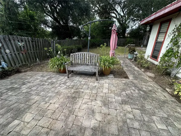 608 DIXIE LN, South Daytona, FL 32119