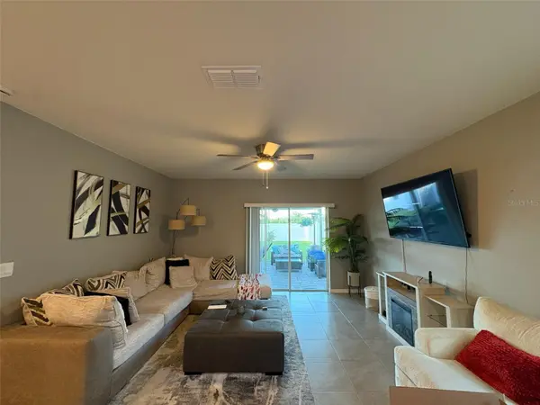 928 AUGUST SKY DR, Deltona, FL 32738