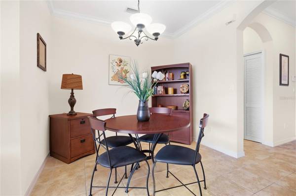 8168 BOAT HOOK LOOP #302, Windermere, FL 34786