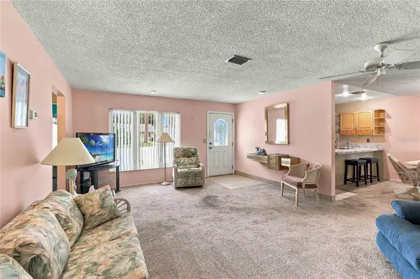 10640 DEERGRASS LN, Orlando, FL 32821
