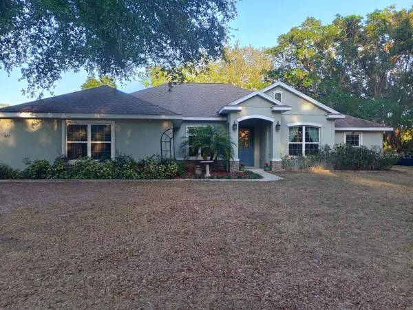 427 CAROLINA AVE, Lady Lake, FL 32159