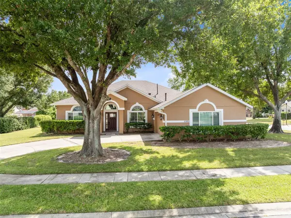 7904 PLUM BLOSSOM CT, Kissimmee, FL 34747