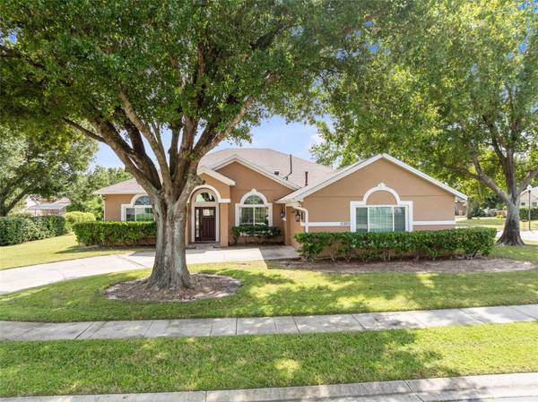 7904 PLUM BLOSSOM CT, Kissimmee, FL 34747