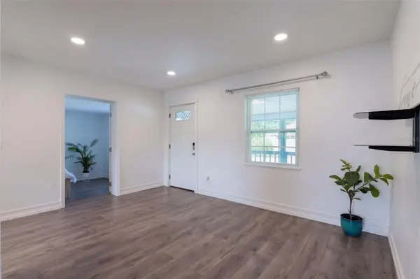 526 E JESSUP AVE, Longwood, FL 32750