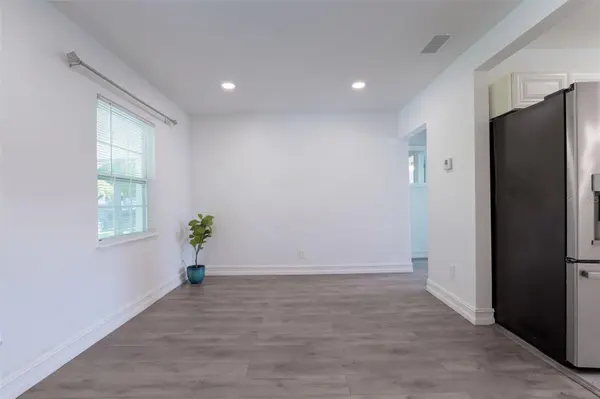 526 E JESSUP AVE, Longwood, FL 32750