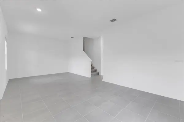 5595 RONIN DR, St Cloud, FL 34771