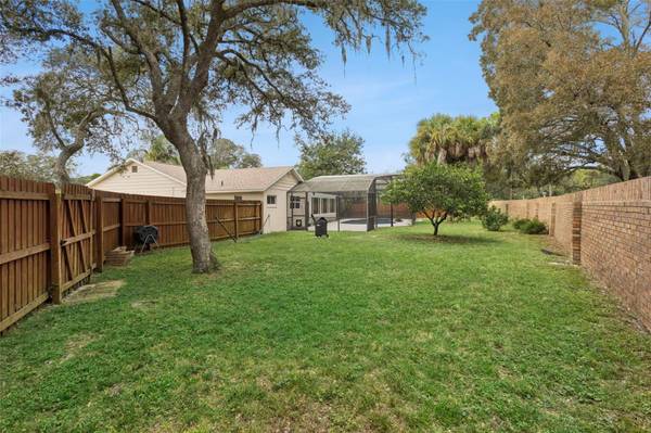 260 E HORNBEAM DR, Longwood, FL 32779