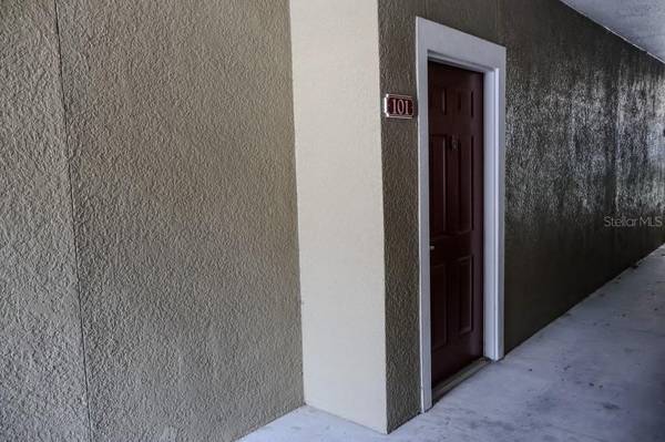 8137 CLAIRE ANN DR #101, Orlando, FL 32825
