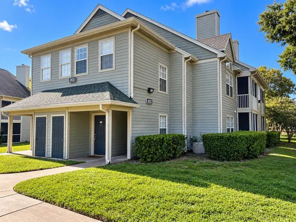 6100 WESTGATE DR #201D, Orlando, FL 32835