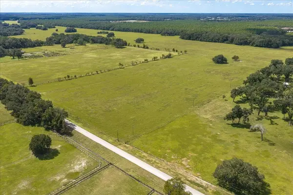 SE 215TH AVE, Morriston, FL 32668
