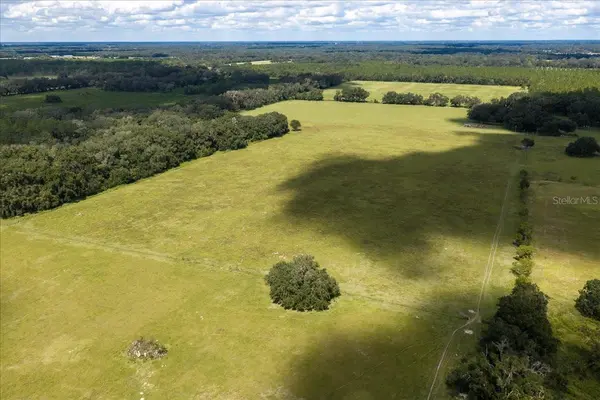 SE 215TH AVE, Morriston, FL 32668