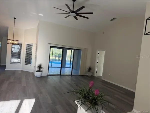 994 E CROWN OF ROSES LOOP, Inverness, FL 34453