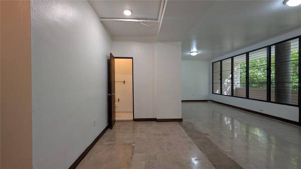 904 CALLE JOSE MARTI #A6, San Juan, PR 00907