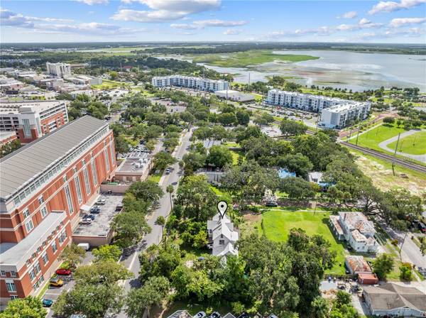 206 S VERNON AVE, Kissimmee, FL 34741