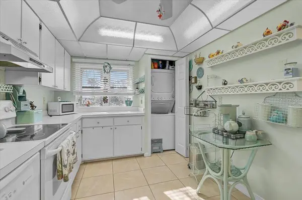 93 BOUNDARY BLVD #303, Rotonda West, FL 33947
