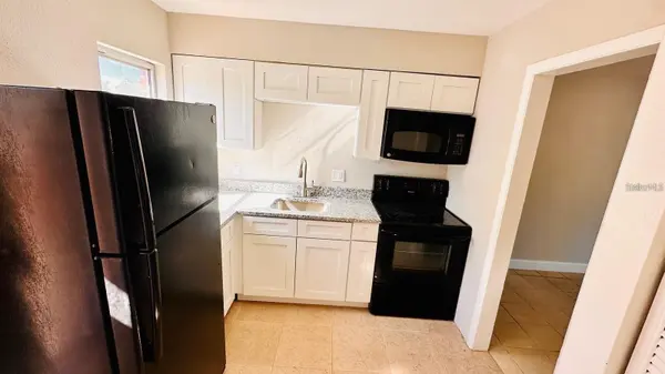 390 W HAINES BLVD #9, Lake Alfred, FL 33850
