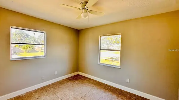390 W HAINES BLVD #9, Lake Alfred, FL 33850