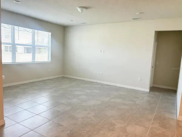 3027 NORCOTT DR, Davenport, FL 33837