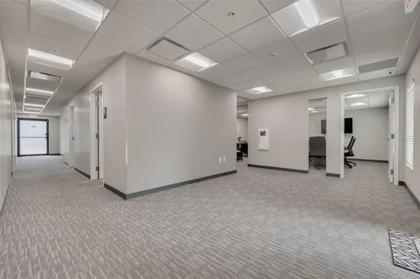 30522 US HIGHWAY 19 N #105, Palm Harbor, FL 34684