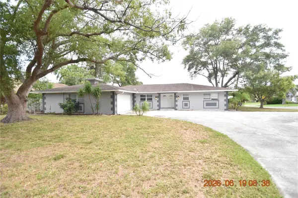 3273 HARBOR LAKE DR, Largo, FL 33770