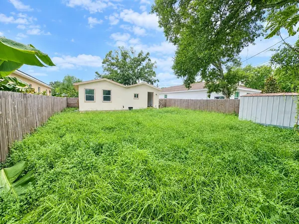 4255 43RD AVE N, St Petersburg, FL 33714