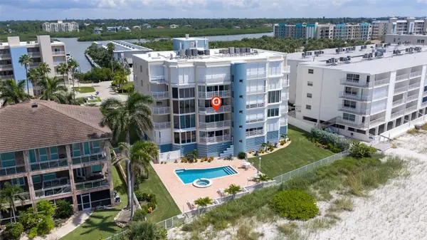 19616 GULF BLVD #302, Indian Shores, FL 33785
