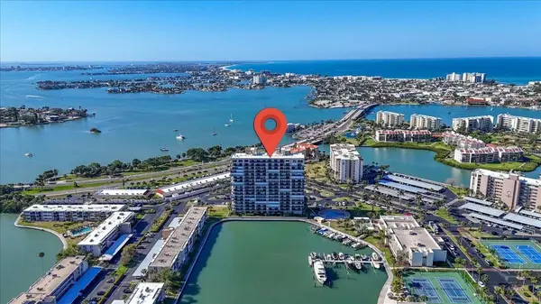 7300 SUN ISLAND DR S #701, South Pasadena, FL 33707