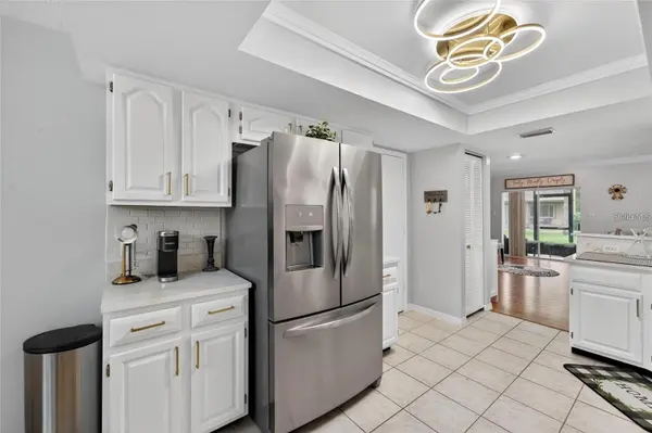 3612 PINE KNOT DR, Valrico, FL 33596