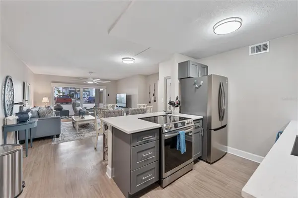 17035 GULF BLVD #104, North Redington Beach, FL 33708