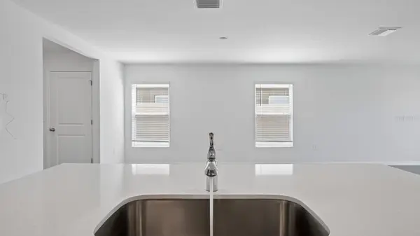 10535 TUCKER RD, Weeki Wachee, FL 34613