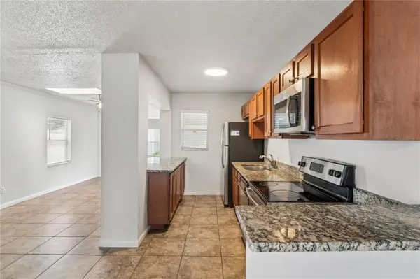8405 N 37TH ST, Tampa, FL 33604
