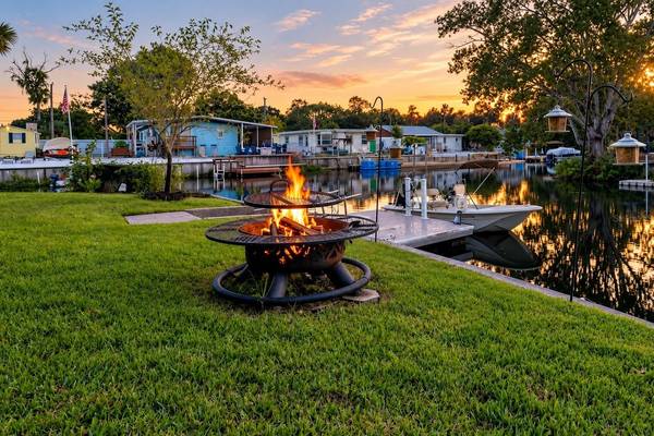 7247 ARBORDALE DR, Weeki Wachee, FL 34607