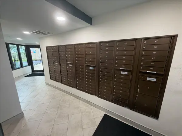690 ISLAND WAY #912, Clearwater, FL 33767