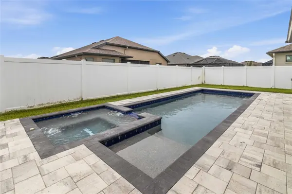 4028 SALIDA DELSOL DR, Sun City Center, FL 33573