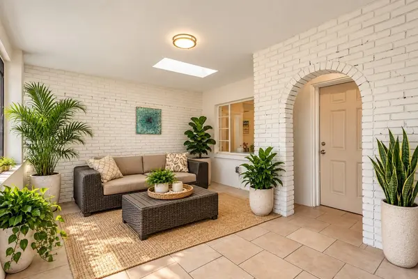 3501 W PRICE AVE, Tampa, FL 33611