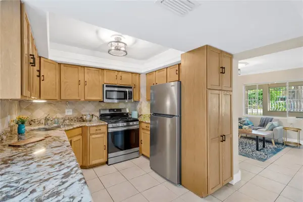 3501 W PRICE AVE, Tampa, FL 33611