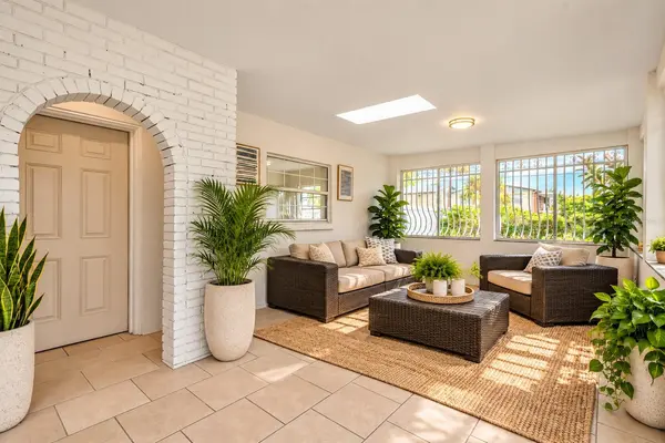 3501 W PRICE AVE, Tampa, FL 33611