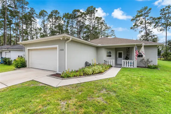 1934 10TH AVE, Deland, FL 32724