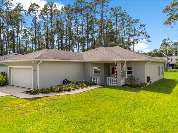 1934 10TH AVE, Deland, FL 32724