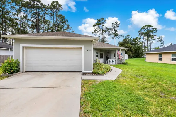1934 10TH AVE, Deland, FL 32724