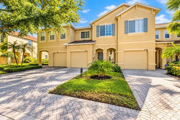 9234 STONE RIVER PL, Riverview, FL 33578