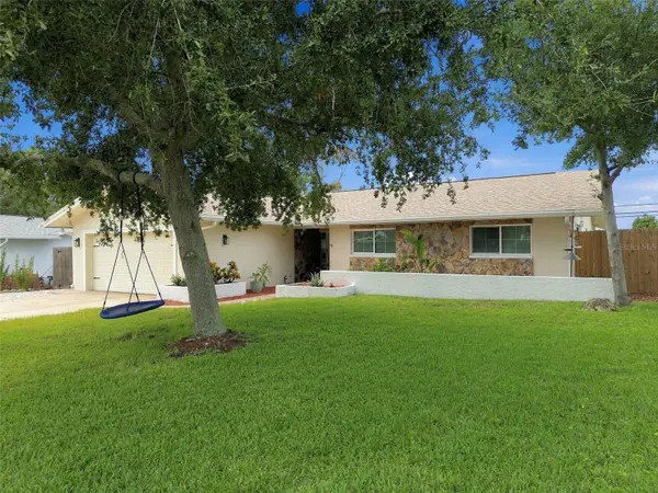 8830 140TH ST N, Seminole, FL 33776
