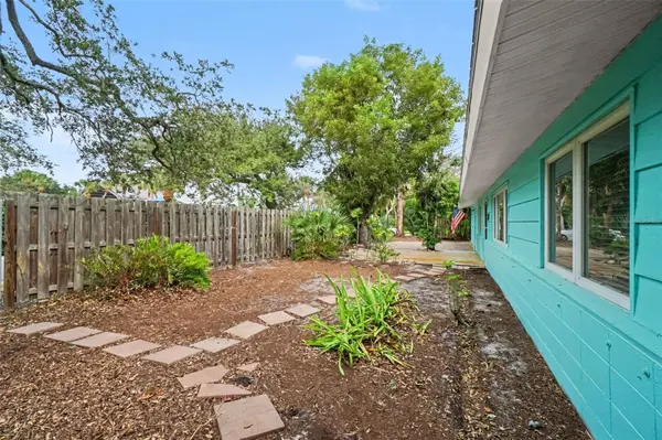 528 RALPH ST, Sarasota, FL 34242