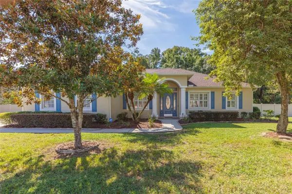 11730 LAKEVIEW DR, New Port Richey, FL 34654