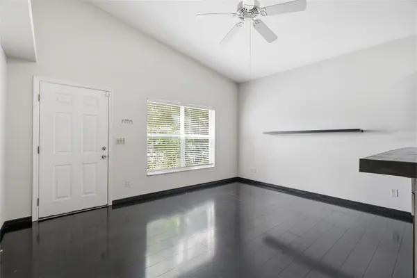 2115 SALEM AVE N, St Petersburg, FL 33714